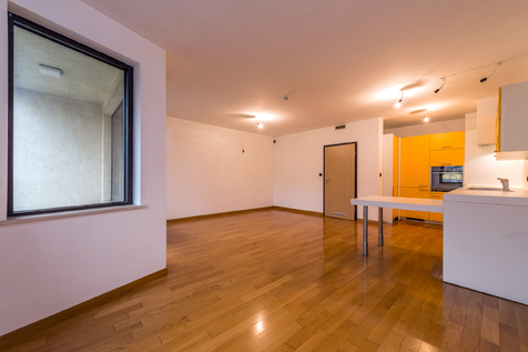 Two-bedroom apartment in the city center 4