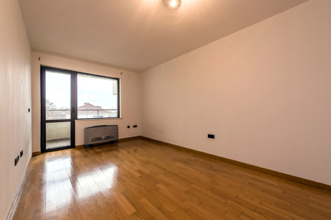 Two-bedroom apartment in the city center 8